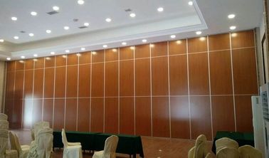 Diviseurs mobiles insonorisés commerciaux de mur pour la taille de la salle de conférence 6m