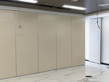 Largeur mobile acoustique de panneau de mur de l'espace de clivage de voie de plafond 800-1200 millimètres