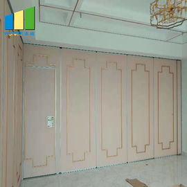 Le plafond a accroché les cloisons de séparation se pliantes acoustiques de tissu de lieu de réunion de salle de classe Philippines