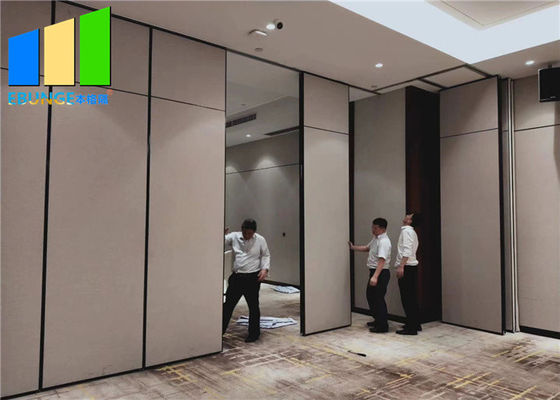 Cloison de séparation multi de Hall Fire Resistant Folding Door de fonction pour l'hôtel de cinq étoiles
