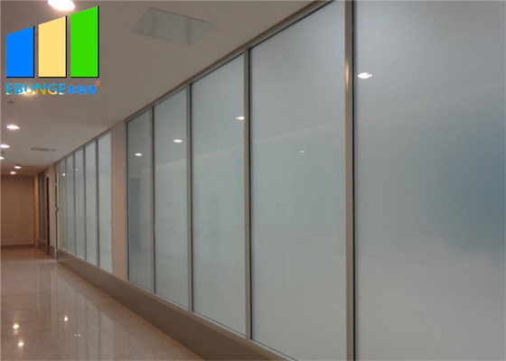 Cloison de séparation en verre modulaire démontable écologique pour l'immeuble de bureaux