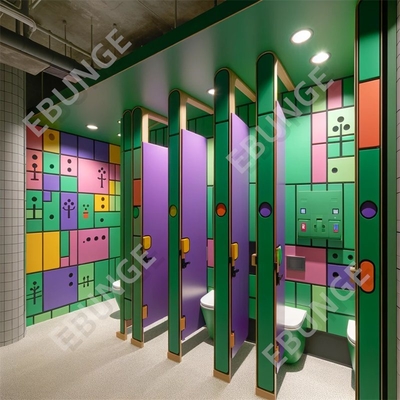 Partie de salle de bain abordable avec installation et personnalisation faciles