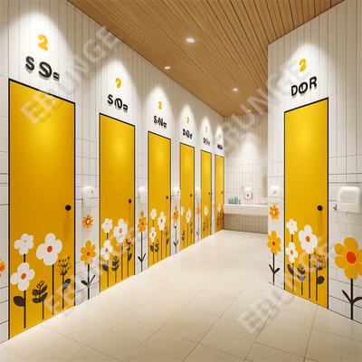 Cube de toilettes publiques modernes avec portes à charnière et installation facile