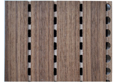 Panneaux insonorisants cannelés en bois de l'amphithéâtre ECO, diffuseur sain en bois