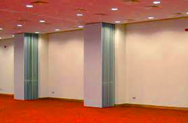 Bien mobilier matériel décoratif glissant des cloisons de séparation pour le système accrochant supérieur de lieu de réunion