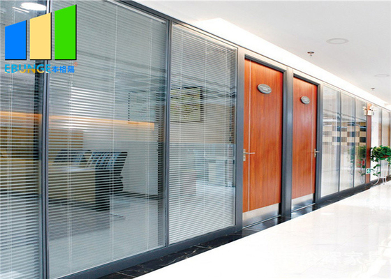 Séparation en verre provisoire démontable adaptée aux besoins du client de bureau interne avec le cadre en aluminium
